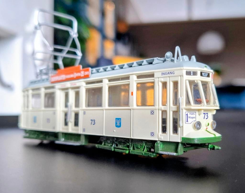 Tram model H0 GETA Arnhem met aandrijving (H0e), Hobby en Vrije tijd, Modeltreinen | H0, Ophalen of Verzenden, Gelijkstroom, Locomotief