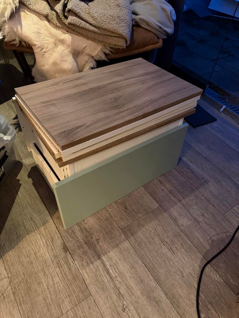 Ikea Besta: lades, planken, scharnieren, ladegeleiders, Huis en Inrichting, Ophalen, Gebruikt