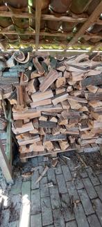 Hout gekloofd denk 4 tot 5 kuub, Minder dan 3 m³, Ophalen