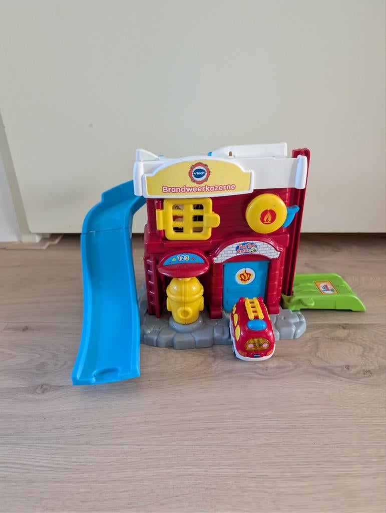Toet toet brandweer station, Ophalen of Verzenden, Gebruikt, Jongen of Meisje
