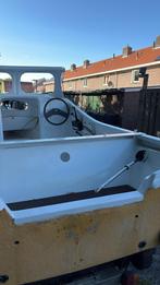 Nette boot met 10 pk motor en trailer, Watersport en Boten, Motorboten en Motorjachten, Ophalen, 10 tot 30 pk, Gebruikt, Buitenboordmotor