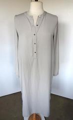 JURK VAN LE BOUTIQUE MAAT 38, Kleding | Dames, Jurken, Maat 38/40 (M), LE BOUTIQUE, Beige, Ophalen of Verzenden