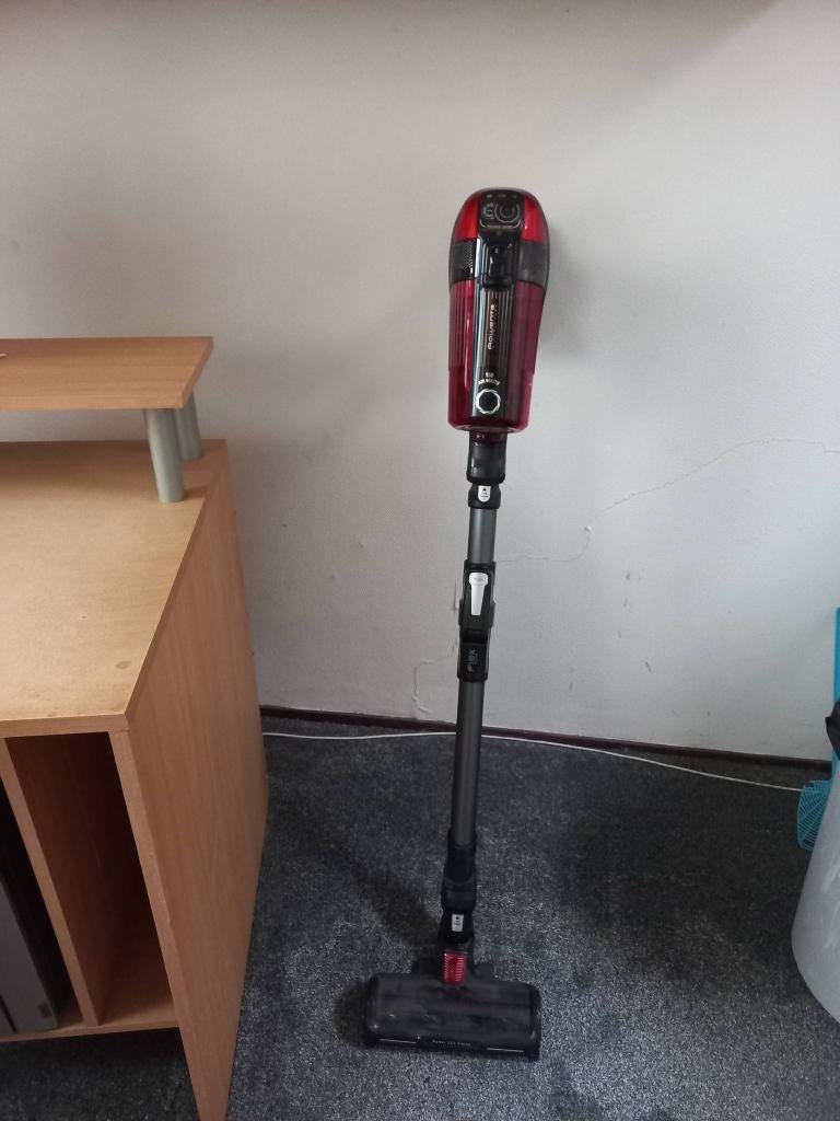 Steelstofzuiger Rowenta, Witgoed en Apparatuur, Stofzuigers, Zo goed als nieuw, Stofzuiger, 1600 tot 2000 watt, Reservoir, Ophalen of Verzenden