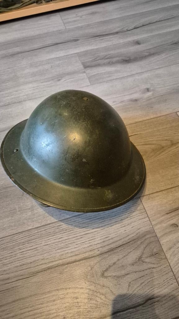 Brits model helm, Verzamelen, Ophalen of Verzenden, Nederland, Helm of Baret