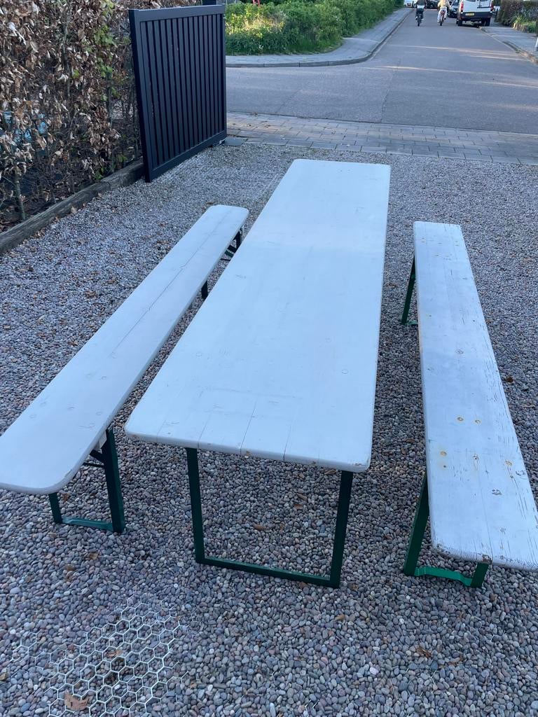 Biertafel 2.20m lang met 2 banken, Tuin en Terras, Picknicktafels, Ophalen, Gebruikt, Inklapbaar, Rechthoekig