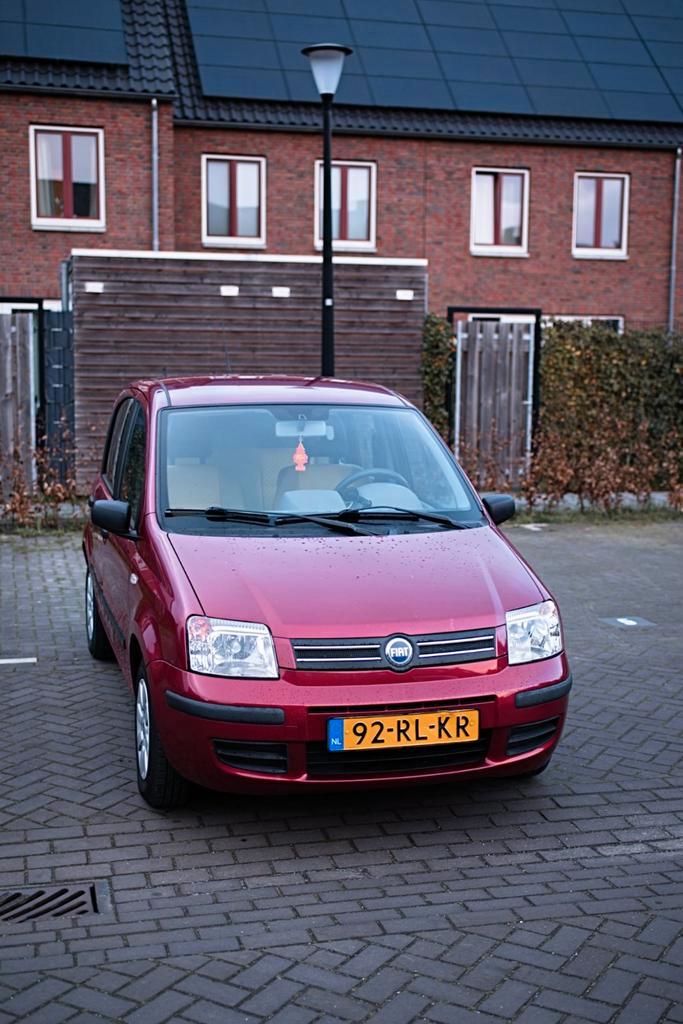 Fiat Panda 1.2 Dualogic 2005 Rood, Auto's, Fiat, Particulier, Panda, Airbags, Spraakbediening, Trekhaak, Benzine, B, Hatchback