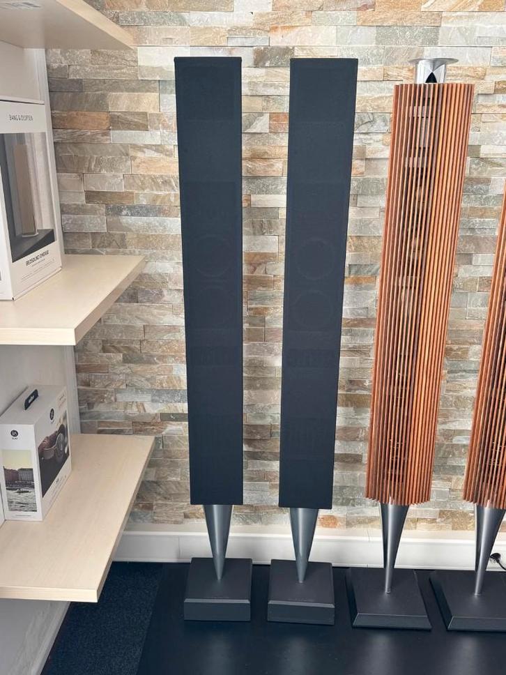 Beolab 8000 luidsprekers | B&O Bang & Olufsen, Audio, Tv en Foto, Luidsprekers, Zo goed als nieuw, Front, Rear of Stereo speakers
