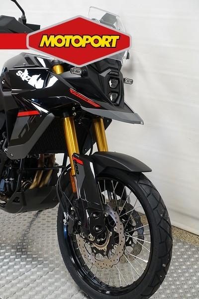 Suzuki DL 800 DE (bj 2026), Toermotor, Postbus 77
4130 EB  Vianen, B.V.Nimag, Sales@nimag.nl