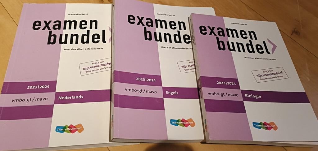 Examen oefen boekjes vmbo  k-gt, Ophalen of Verzenden, Zo goed als nieuw