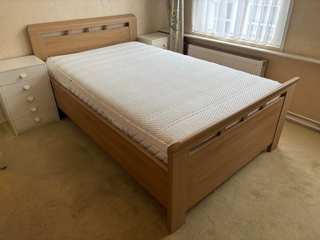 Seniorenbed 120x200 cm met matras, Ophalen, Gebruikt, Eenpersoons, 120 cm