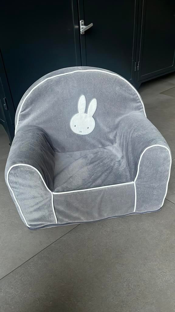 Nijntje kinderstoel/fateuil, Ophalen, Zo goed als nieuw, Kast
