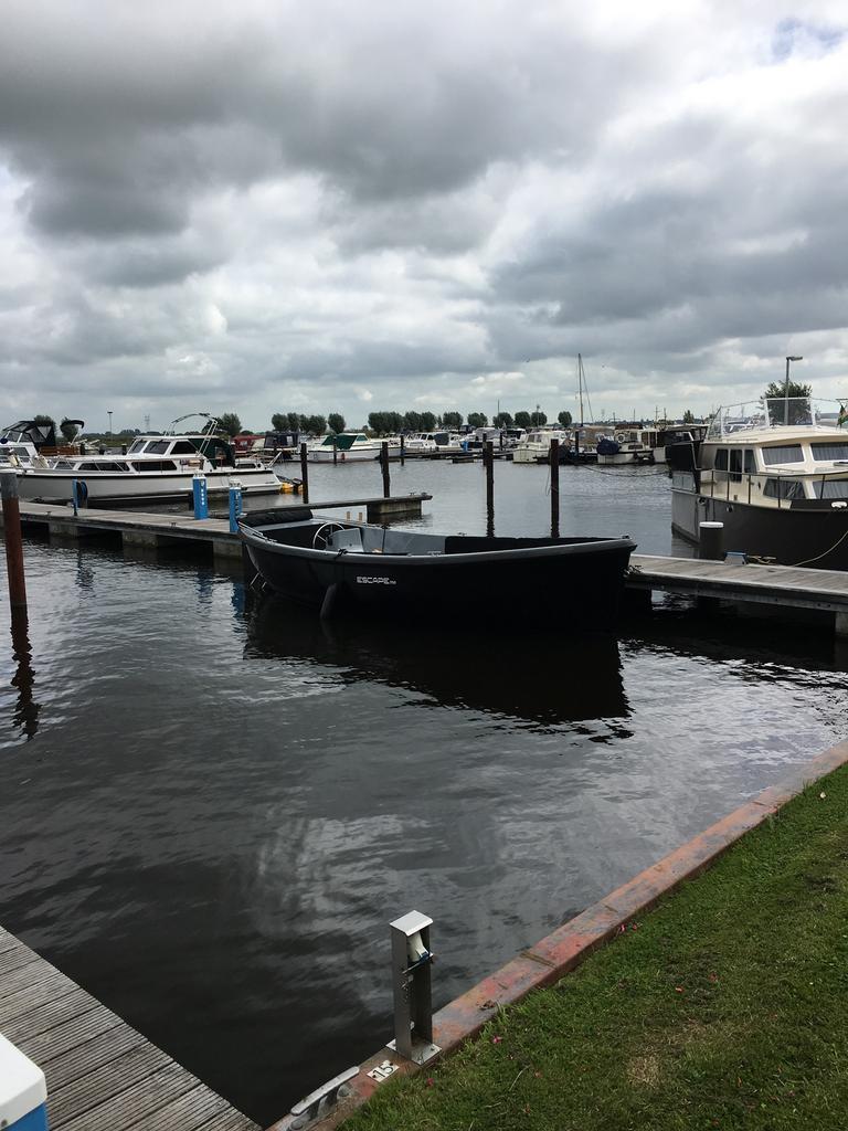 Escape 750 sloep met diesel (686 uur) en boegschroef –, Watersport en Boten, Ophalen, 10 tot 30 pk, Gebruikt, Binnenboordmotor