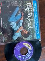 Cliff Richard EP - A Girl Like You / I Live For You, Gebruikt, 7 inch, Ophalen of Verzenden, Pop