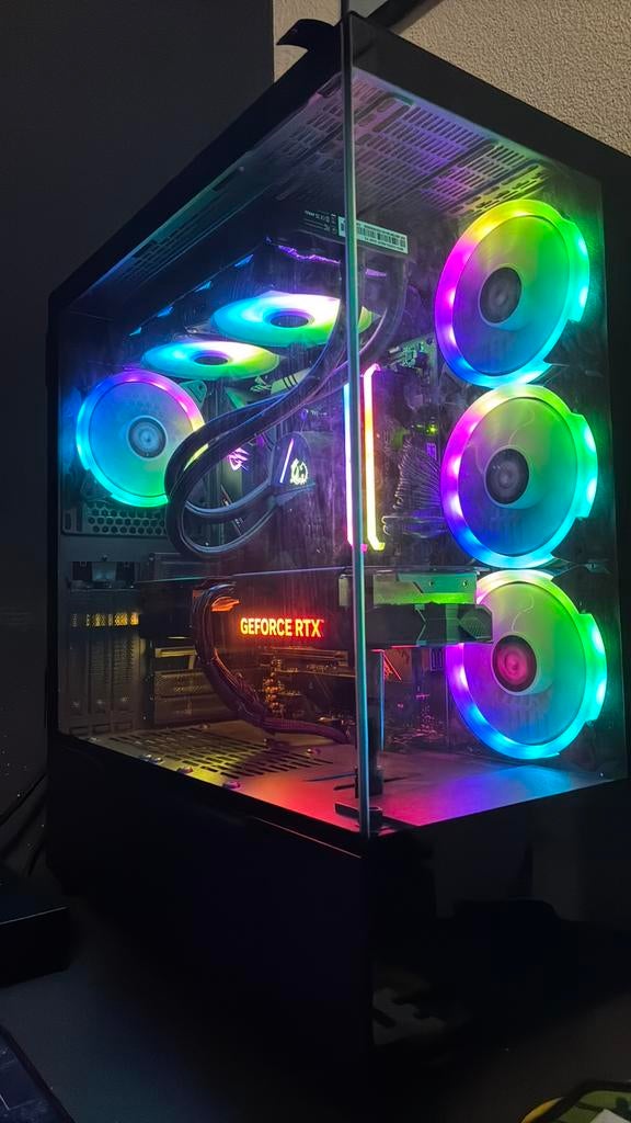 Gaming PC | RTX 4070 Gaming 3x OC | Ryzen 7 5800X | 32GB RAM, Ophalen, Zo goed als nieuw, Gaming, SSD