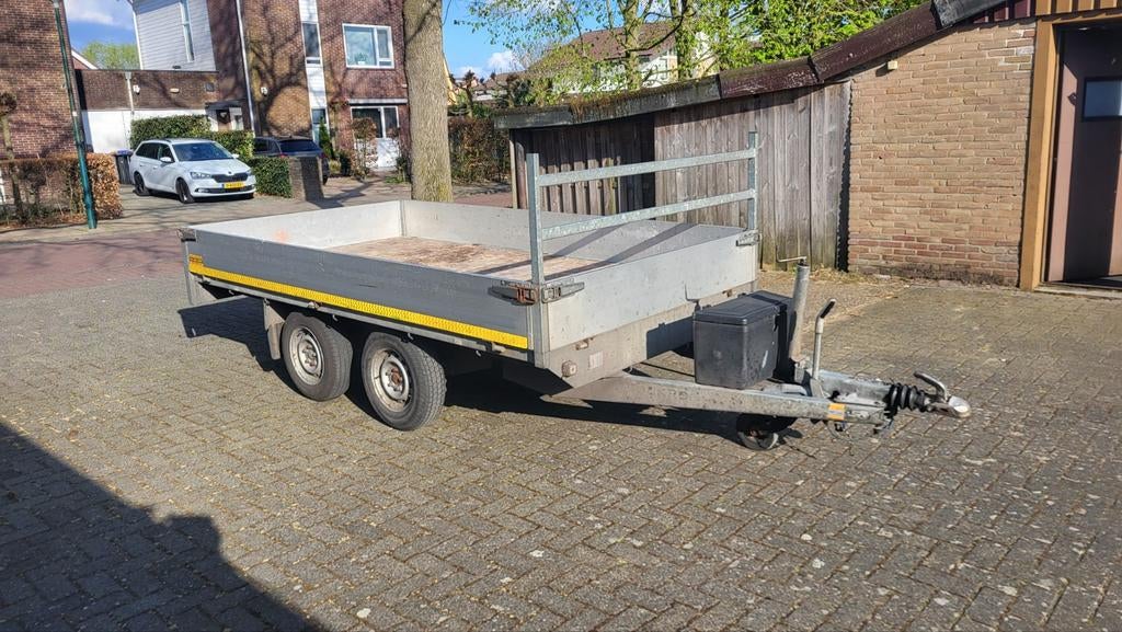 Eduard plateauwagen / aanhanger 330 x 180, Auto diversen, Ophalen