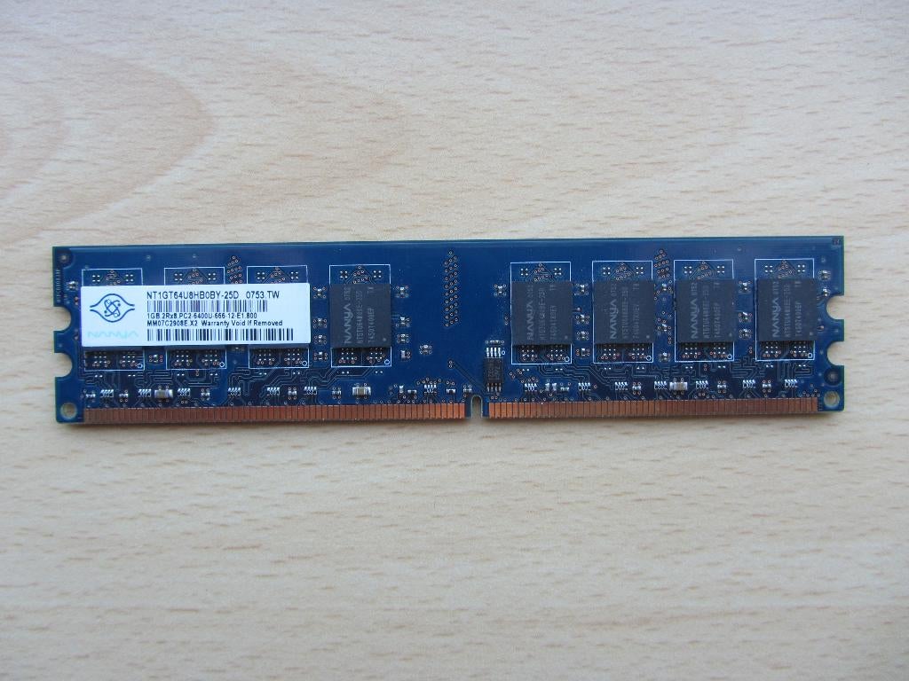 Nanya 1GB PC2-6400 DDR2-800MHz non-ECC Unbuffered CL6, Computers en Software, RAM geheugen, 1 GB of minder, Ophalen of Verzenden