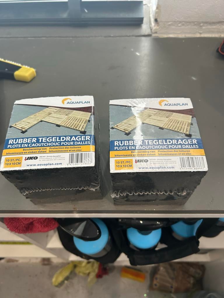 Rubberen tegeldragers voor platenbakken, vlonderplanken, air, Tuin en Terras, Ophalen, Nieuw