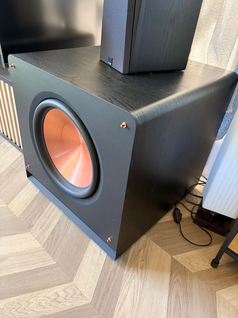 2x klipsch rp-1600sw subs te koop, Subwoofer, Zo goed als nieuw, 120 watt of meer, Ophalen