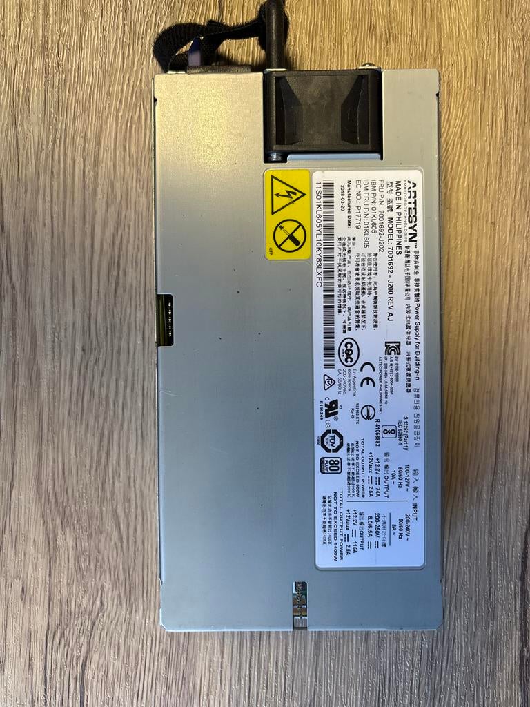 Artesyn 7001692-J000 Voeding voor Dell PowerEdge, Computers en Software, Interne voedingen, Ophalen of Verzenden, Zo goed als nieuw