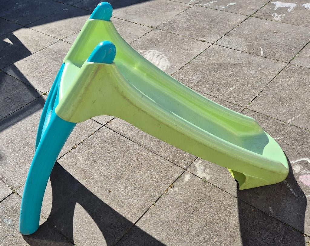 Glijbaan Smoby met wateraansluiting, Kinderen en Baby's, Speelgoed | Buiten | Speeltoestellen, Ophalen, Gebruikt, Glijbaan