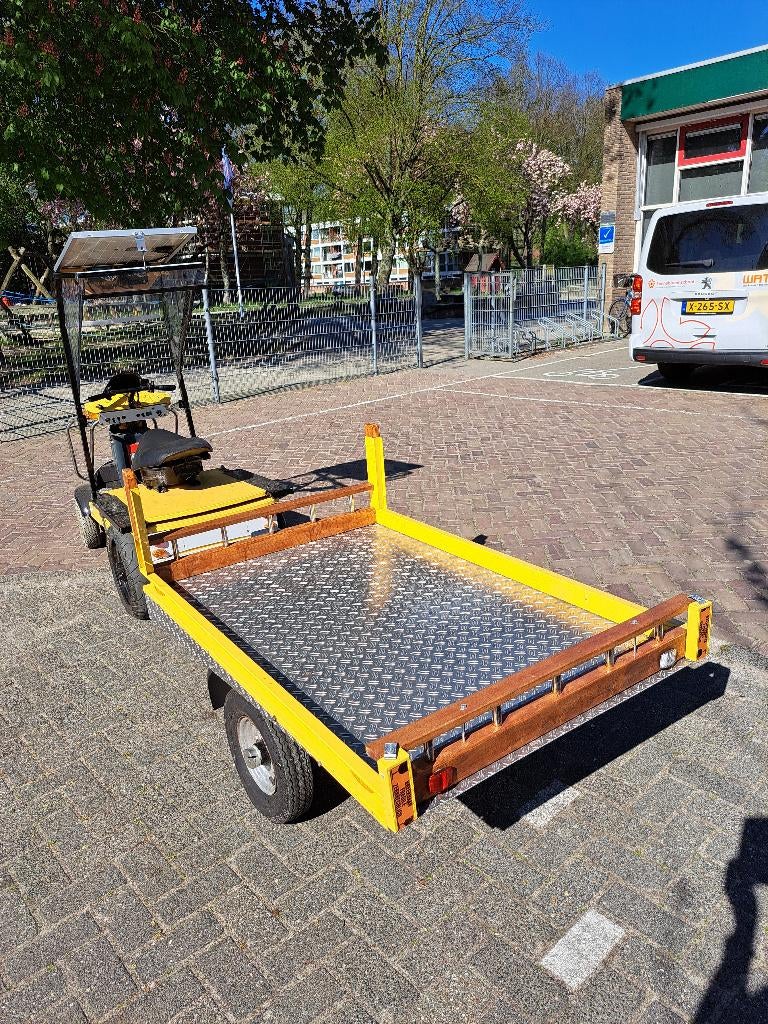 Elektrische trekker met kar + zonnepaneel, Ophalen, Gebruikt