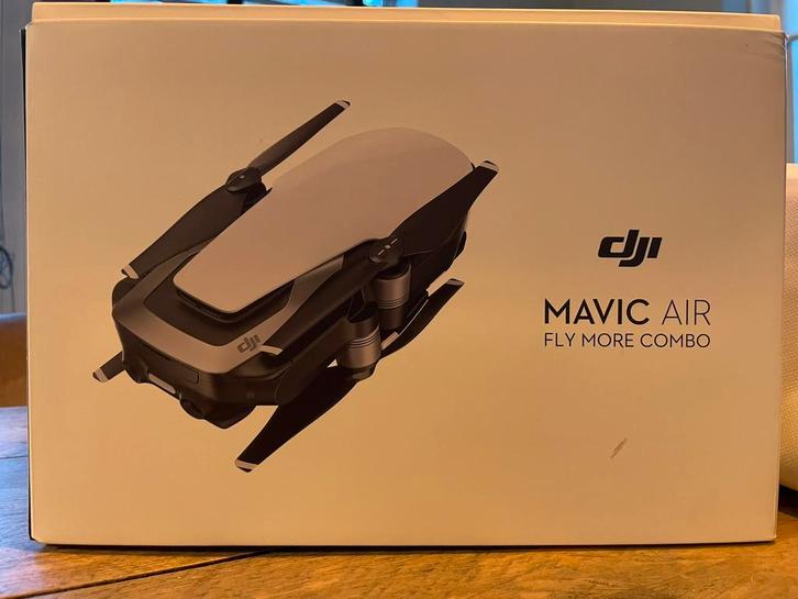 DJI MAVIC AIR (RED)  - COMBO + EXTRA’S, Audio, Tv en Foto, Drones, Zo goed als nieuw, Ophalen of Verzenden