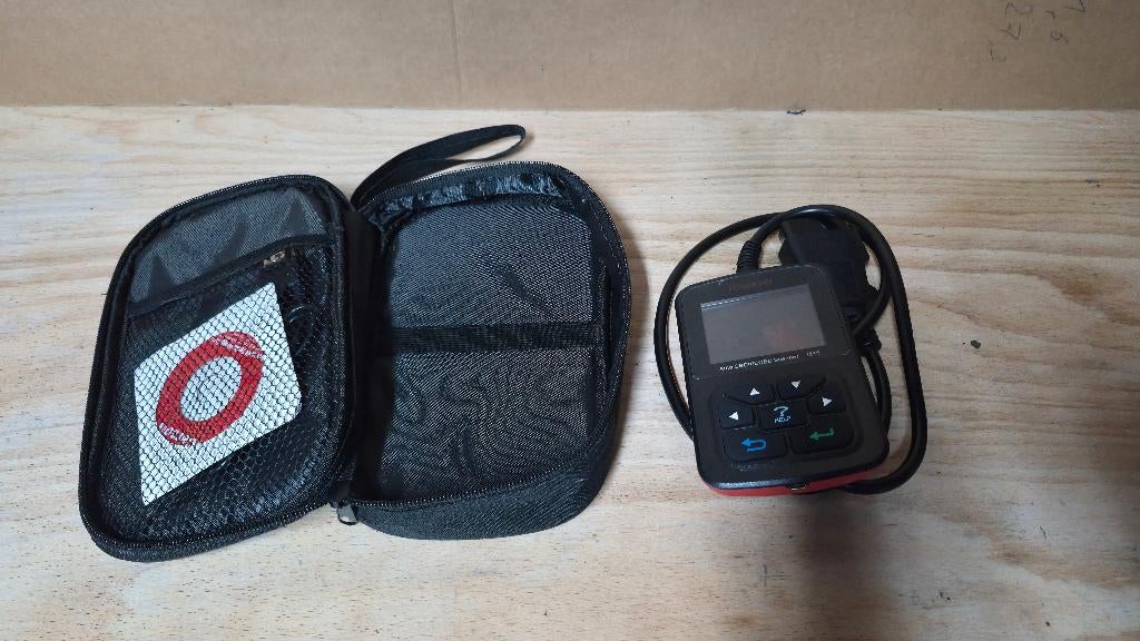 iCarsoft OBD scanner i810, Auto diversen, Ophalen of Verzenden, Gebruikt