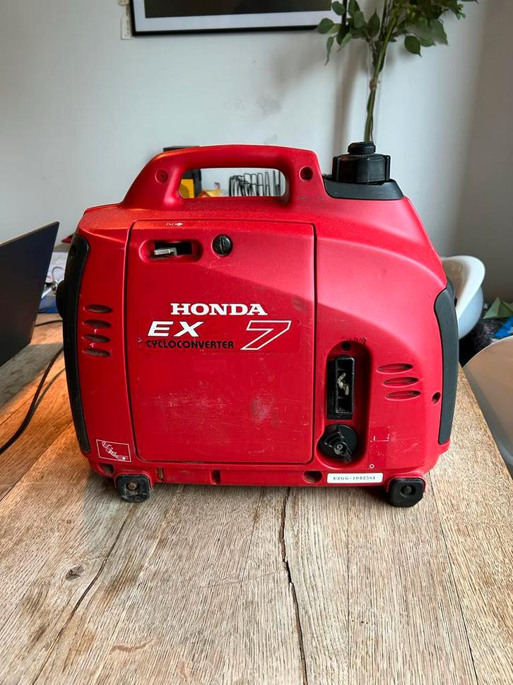 Honda EX7 Inverter Aggregaat, Doe-het-zelf en Verbouw, Aggregaten, Gebruikt, Benzine, Minder dan 5 kVA, Geluidgedempt, Ophalen of Verzenden