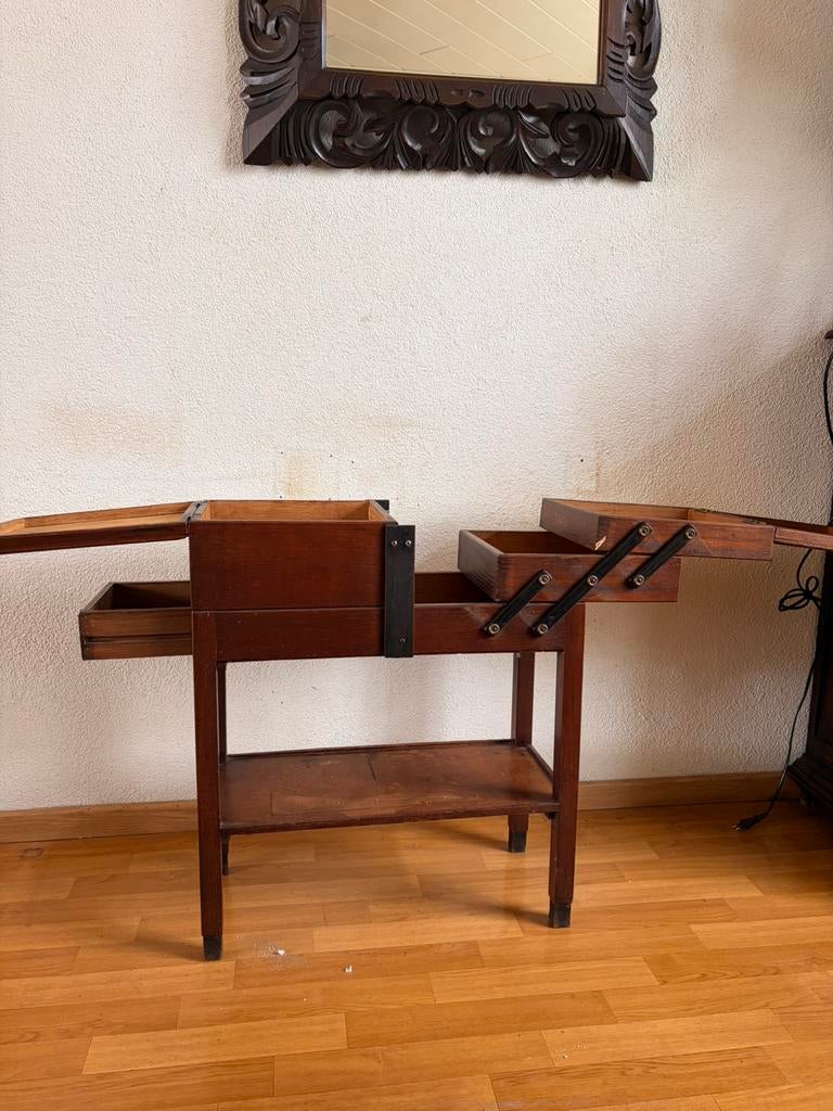Vintage houten naaidoos, Ophalen