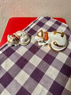 2 kutani slapende katten, Ophalen of Verzenden