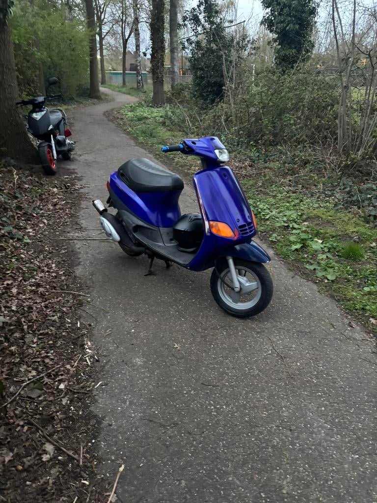 Zip type 1, Fietsen en Brommers, Scooters | Piaggio, Ophalen, Tweetakt, Gebruikt, Maximaal 45 km/u