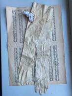 Antieke handschoenen, Antiek en Kunst, Ophalen of Verzenden, Dames