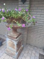Gietijzeren grote oorvazen 2x, Tuin en Terras, Tuinvazen, Ophalen, Zo goed als nieuw