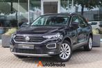 Volkswagen T-Roc 1.5 TSI Sport 150pk DSG I LED I Climate I S, 1254 kg, 4 cilinders, Leder en Stof, Zwart