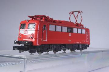 Elektrische locomotief BR 140, rood, DB beschikbaar voor biedingen