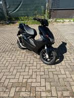 Yamaha Aerox 70cc, Fietsen en Brommers, Ophalen, Tweetakt, Gebruikt, Maximaal 45 km/u