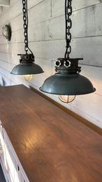 2 industriële hanglampen overkapping, Huis en Inrichting, Lampen | Hanglampen, Minder dan 50 cm, Gebruikt, Ophalen of Verzenden
