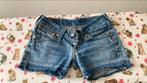 Levi hot pants korte jeans spijkerbroek maat 29, Ophalen of Verzenden, Zo goed als nieuw, Blauw, W28 - W29 (confectie 36)