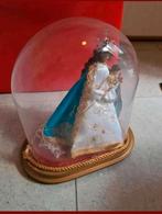 Maria met kind onder glazen stolp, Huis en Inrichting, Woonaccessoires | Stolpen, Ophalen of Verzenden