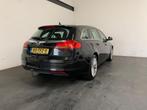 Opel Insignia Sports Tourer 1.4 Turbo EcoFLEX Business Editi, Auto's, Euro 5, Gebruikt, 4 cilinders, Zwart