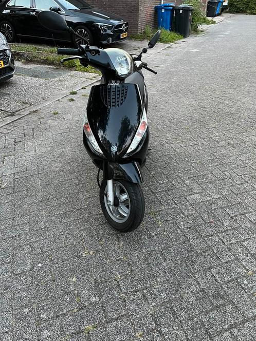 Piaggio Zip 50cc 4t €800 deze week, Fietsen en Brommers, Scooters | Piaggio, Gebruikt, Overige modellen, Maximaal 45 km/u, Benzine