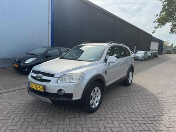 Chevrolet Captiva 2.4 4WD 2007 Grijs 7persoons beschikbaar voor biedingen