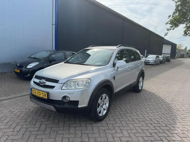 Chevrolet Captiva 2.4 4WD 2007 Grijs 7persoons, Auto's, Chevrolet, Particulier, 4x4, ABS, Airbags, Airconditioning, Centrale vergrendeling