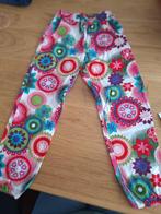 Vrolijke gebloemde broek maat 134/140, Ophalen, Zo goed als nieuw, Meisje, Broek