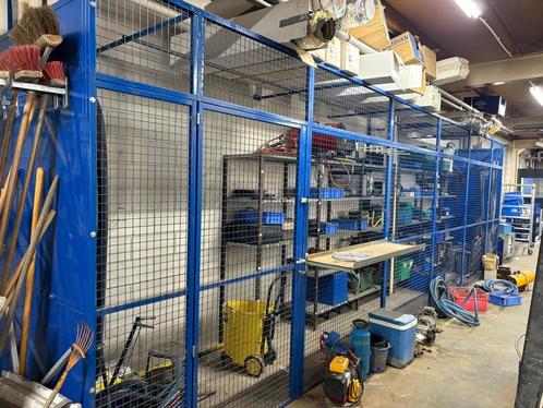 Werkplaats of magazijn afrastering 8,7 meter, Zakelijke goederen, Kantoor en Winkelinrichting | Magazijn, Stelling en Opslag, Ophalen
