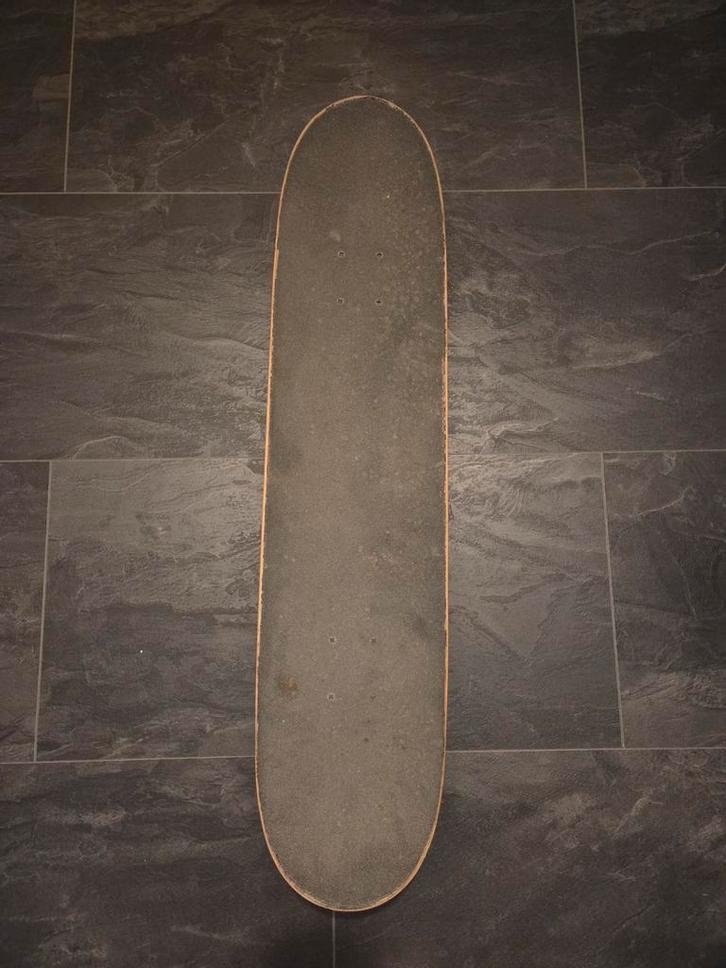Gebruikt Skateboard - Ideaal voor Tricks!, Sport en Fitness, Skateboarden, Gebruikt, Skateboard, Ophalen of Verzenden