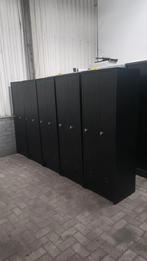 Zwarte metalen 2 deurs lockers, metalen 2 deurslockerkasten, R, Ophalen of Verzenden, Zo goed als nieuw, H