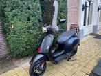 Vespa scooter Custom eerste eigenaresse, Fietsen en Brommers, Scooters | Vespa, Verzenden, Zo goed als nieuw