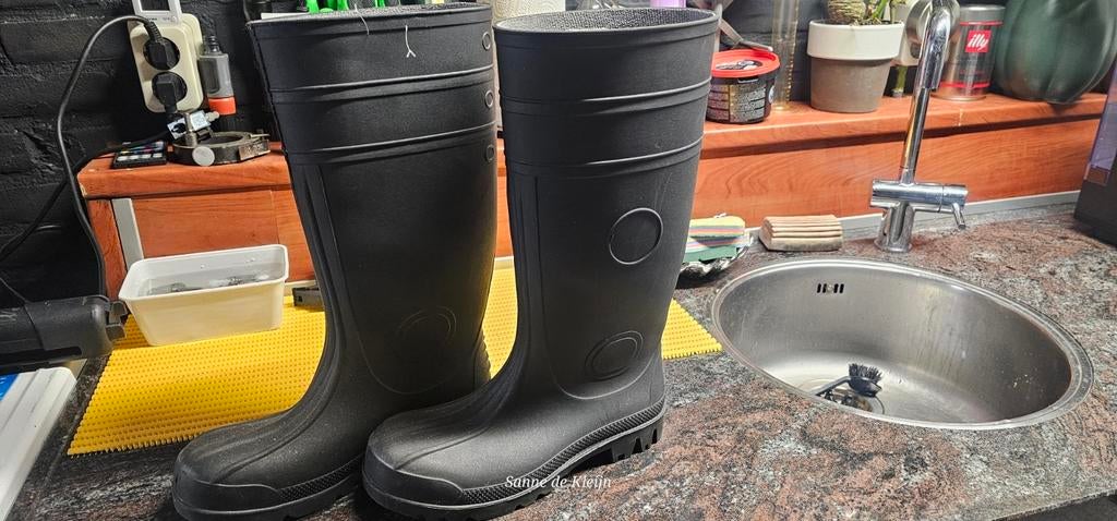 Werklaarzen stalen neus zgan, Tuin en Terras, Werkkleding, Ophalen of Verzenden, Zo goed als nieuw, Laarzen