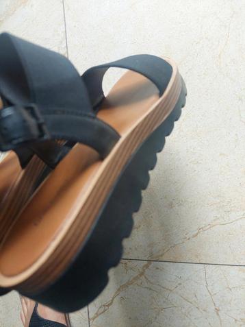 Sandalen  beschikbaar voor biedingen